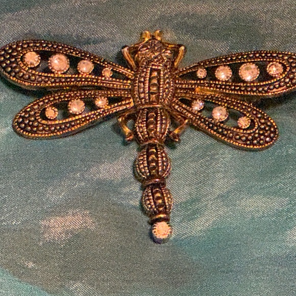 Marcasite Dragonfly Brooch Silver-tone with Rhinestones - Picture 2 of 7